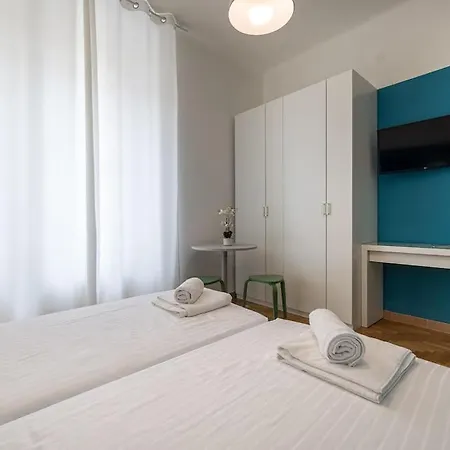 Apartment Mia - Mit Privatbad Zentrum01 Bozen